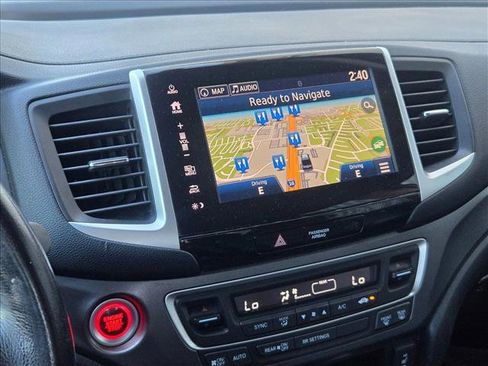 Used 2018 Honda Ridgeline RTL-T image 12