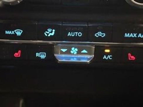 Used 2021 Ford F150 XLT w/ Equipment Group 302A High image 29