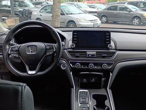 Used 2020 Honda Accord EX-L image 17