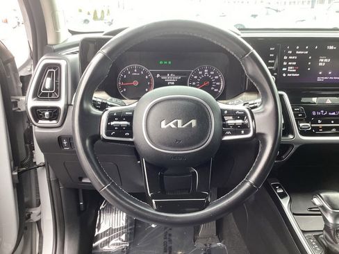 Certified 2023 Kia Sorento X-Line EX AWD/4WD image 19