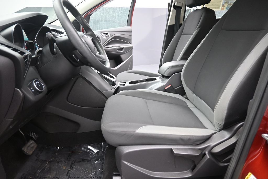 Used 2016 Ford Escape S FWD image 10