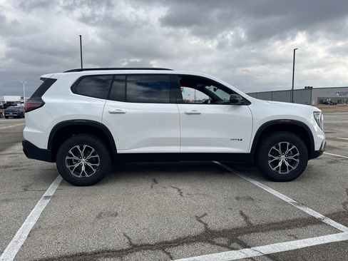 New 2026 GMC Acadia AT4 w/ Super Cruise Package image 9