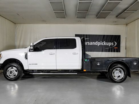 Used 2022 Ford F350 Lariat w/ Lariat Value Package AWD/4WD image 11