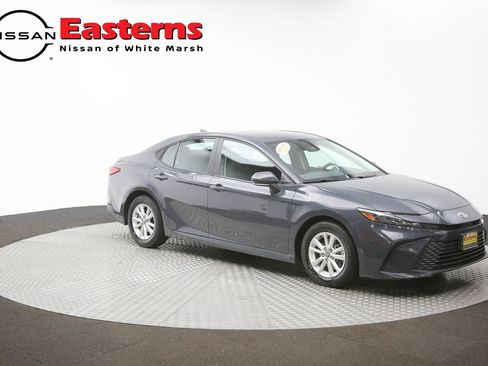 Used 2025 Toyota Camry LE FWD image 49