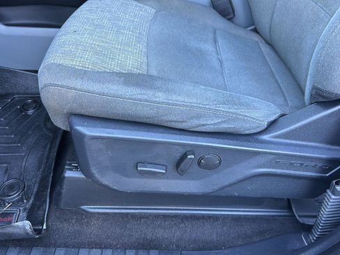 Used 2022 Ford F150 XLT w/ Equipment Group 302A High image 28