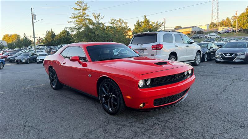 Used 2021 Dodge Challenger GT w/ Plus Package RWD image 3