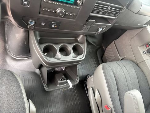 New 2026 Chevrolet Express 2500 RWD image 15