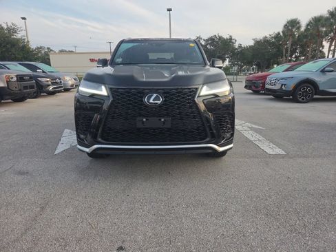 Used 2024 Lexus LX 600 F Sport AWD/4WD image 2