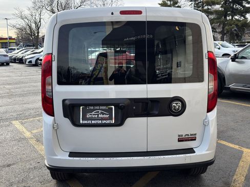 Used 2022 RAM ProMaster City Tradesman image 5