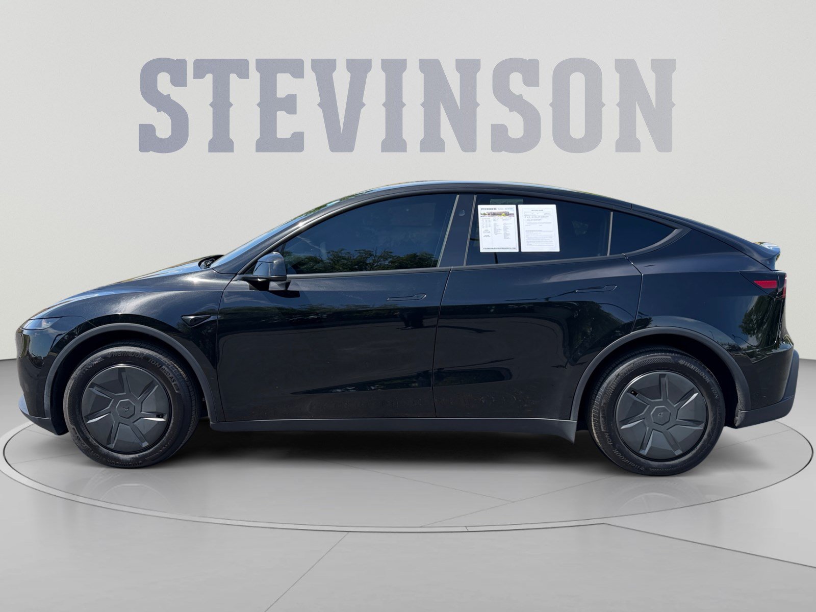 Used 2026 Tesla Model Y Long Range AWD/4WD image 2