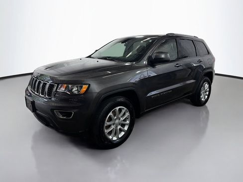 Used 2021 Jeep Grand Cherokee Laredo AWD/4WD image 5