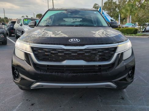 Used 2021 Kia Seltos S image 9