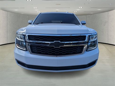 Used 2020 Chevrolet Suburban LS image 8