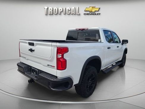 New 2026 Chevrolet Silverado 1500 ZR2 AWD/4WD image 5