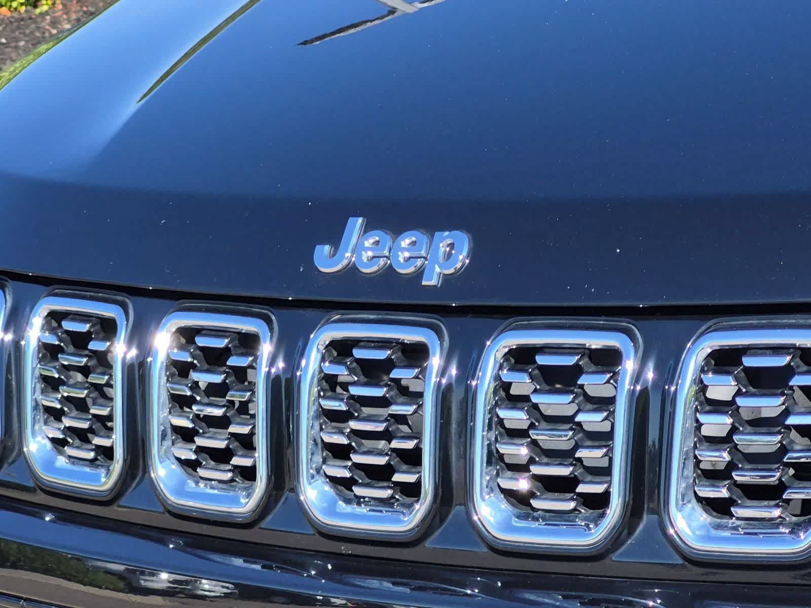 Used 2024 Jeep Compass Limited AWD/4WD image 12