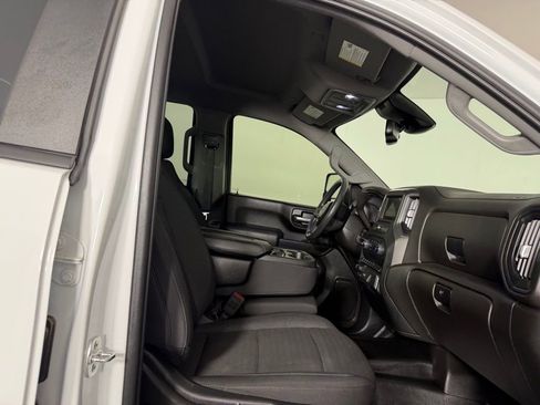 Used 2025 Chevrolet Silverado 3500 W/T w/ WT/CX Safety Package image 28