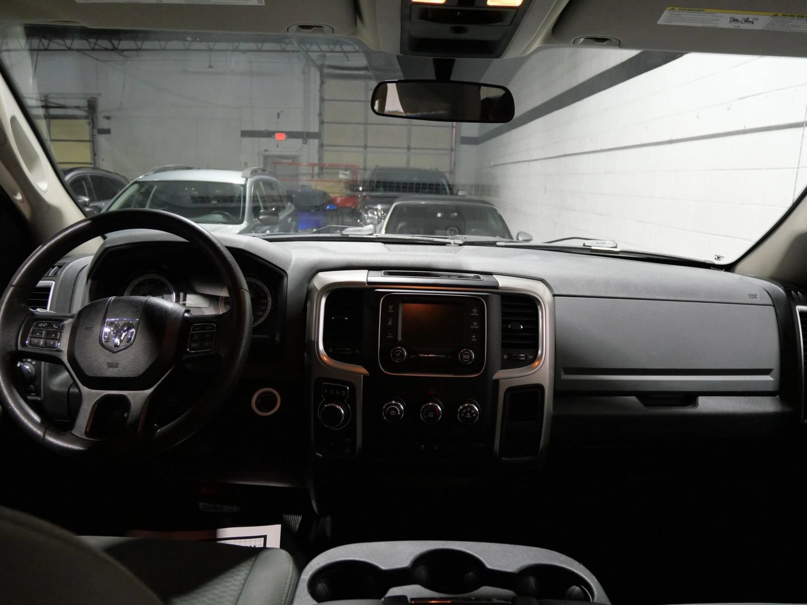 Used 2018 RAM 1500 Classic SLT AWD/4WD image 10