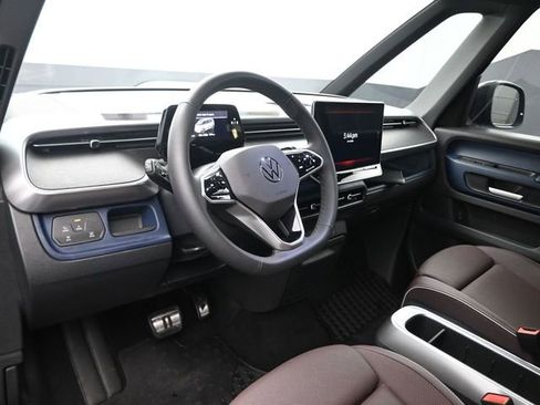 New 2025 Volkswagen ID. Buzz Pro S image 19