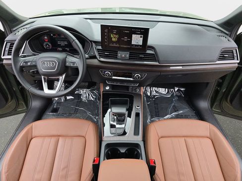 Certified 2023 Audi Q5 2.0T Premium Plus w/ Premium Plus Package AWD/4WD image 10