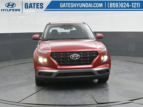 New 2026 Hyundai Venue SE image 5