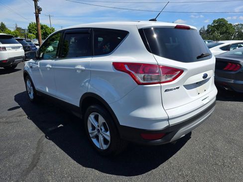 Used 2014 Ford Escape SE AWD/4WD image 3