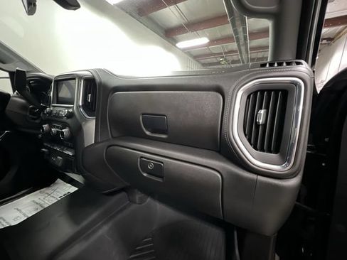 Certified 2021 Chevrolet Silverado 1500 RST AWD/4WD image 28