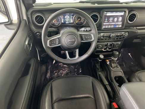 Used 2023 Jeep Wrangler Sahara w/ LED Lighting Group image 21