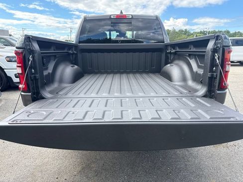 New 2026 RAM 1500 Express AWD/4WD image 21