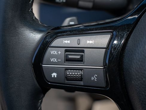 Certified 2023 Honda Pilot Touring image 35