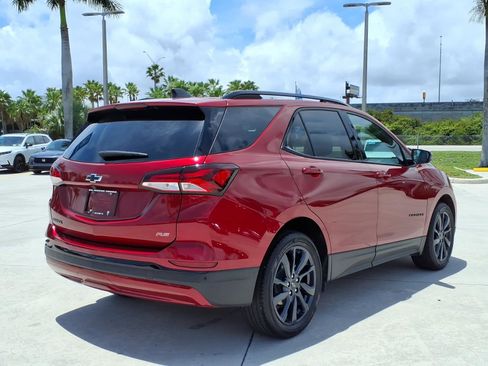 Used 2024 Chevrolet Equinox RS w/ LPO, Floor Liner Package FWD image 14