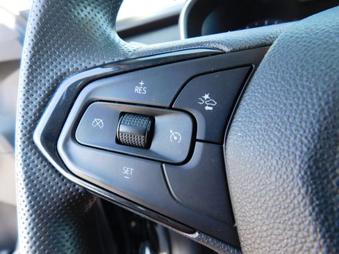 Used 2021 Chevrolet TrailBlazer LS FWD image 21