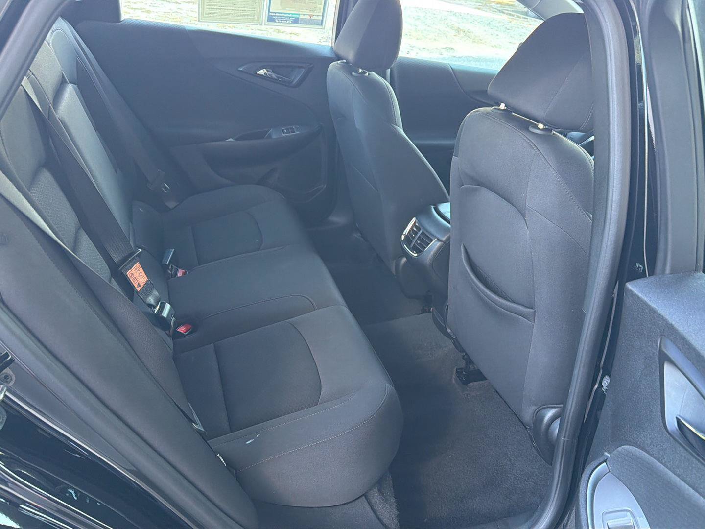 Used 2025 Chevrolet Malibu LT FWD image 12