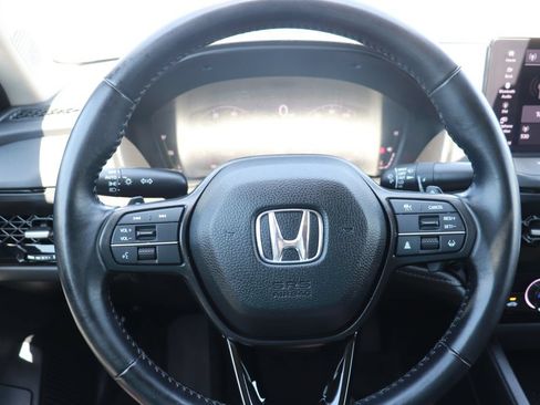 Used 2023 Honda Accord EX-L image 18