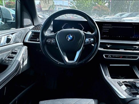 Used 2024 BMW X5 sDrive40i RWD image 11