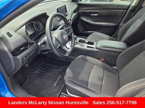 Used 2024 Nissan Sentra SV FWD image 17