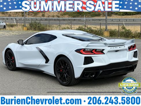 Used 2023 Chevrolet Corvette Stingray Coupe w/ Z51 Performance Package RWD image 3