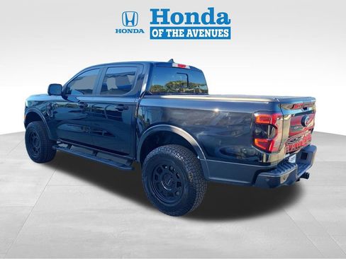 Used 2024 Ford Ranger Lariat w/ FX4 Off-Road Package AWD/4WD image 3