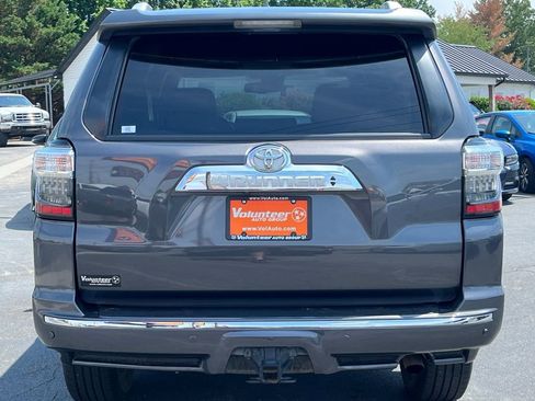 Used 2022 Toyota 4Runner Limited RWD image 6