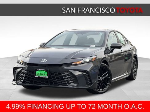 Certified 2025 Toyota Camry SE image 1