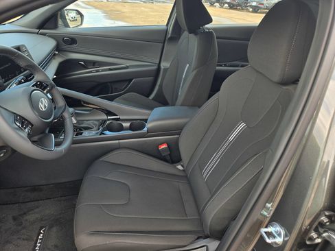 New 2026 Hyundai Elantra SEL Sport Premium FWD image 16