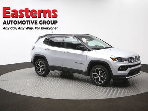 Used 2025 Jeep Compass Limited AWD/4WD image 48