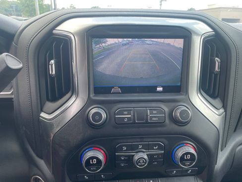 Used 2022 Chevrolet Silverado 1500 LT Trail Boss AWD/4WD image 22