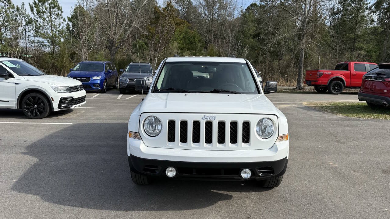 Used 2016 Jeep Patriot Sport w/ Power Value Group FWD image 2