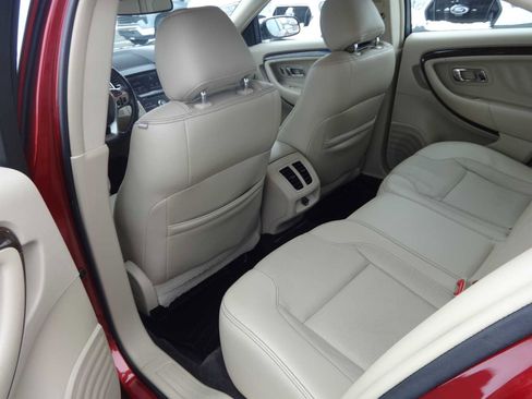 Used 2015 Ford Taurus Limited image 10