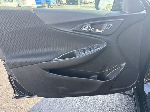 Used 2024 Chevrolet Malibu LT image 12