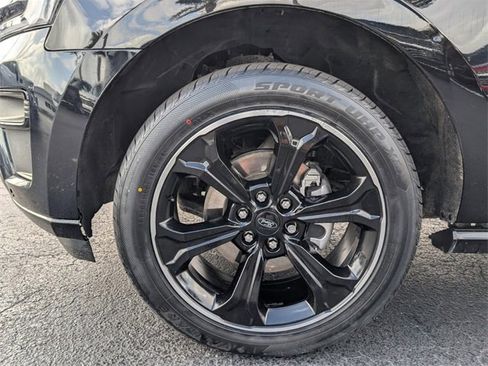 Used 2023 Ford Expedition Max Limited image 19