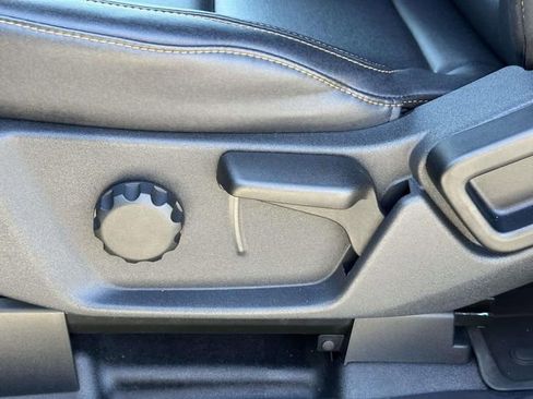 Used 2024 Ford Bronco Badlands AWD/4WD image 19