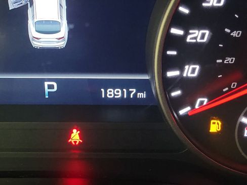 Used 2022 Kia Stinger GT2 image 27