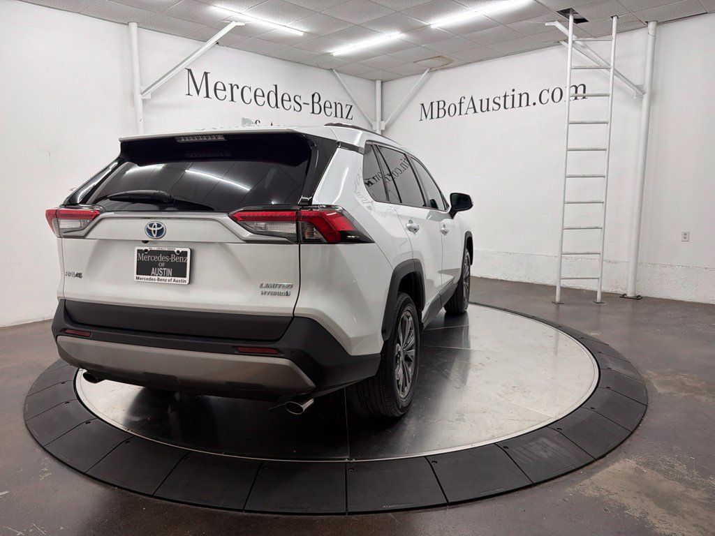 Used 2023 Toyota RAV4 Limited AWD/4WD image 7