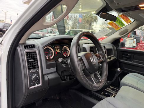 Used 2017 RAM 3500 Tradesman w/ Chrome Appearance Group image 22